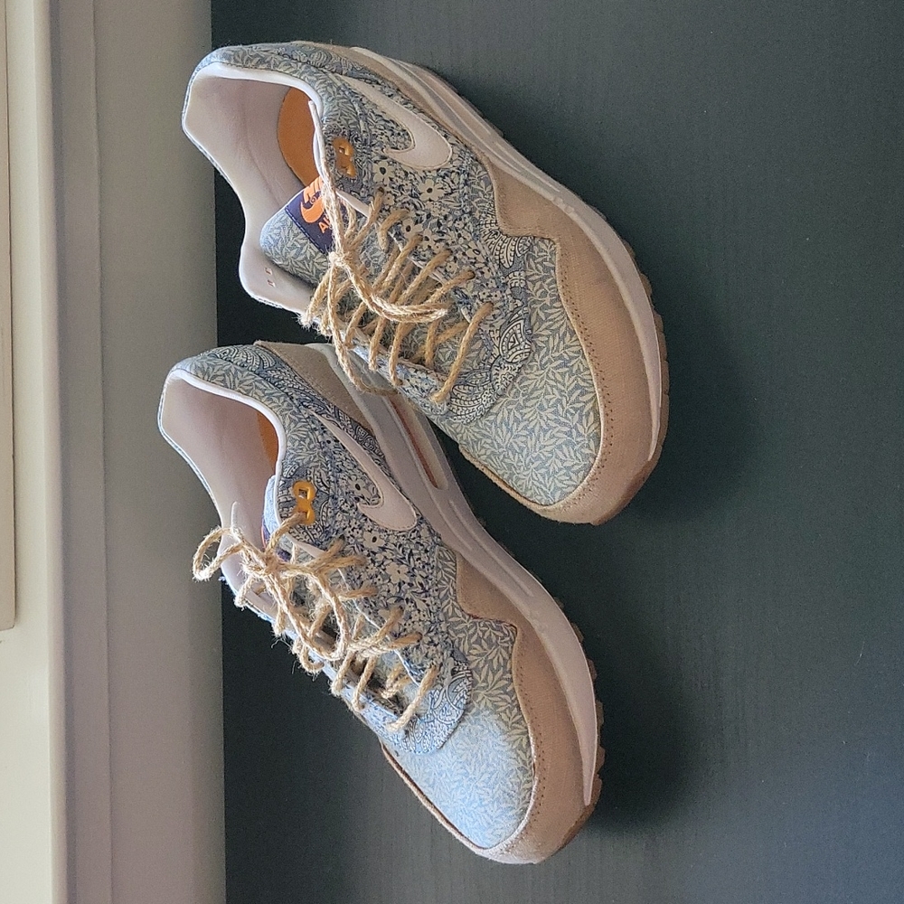 Nike Liberty of London Air Max 1